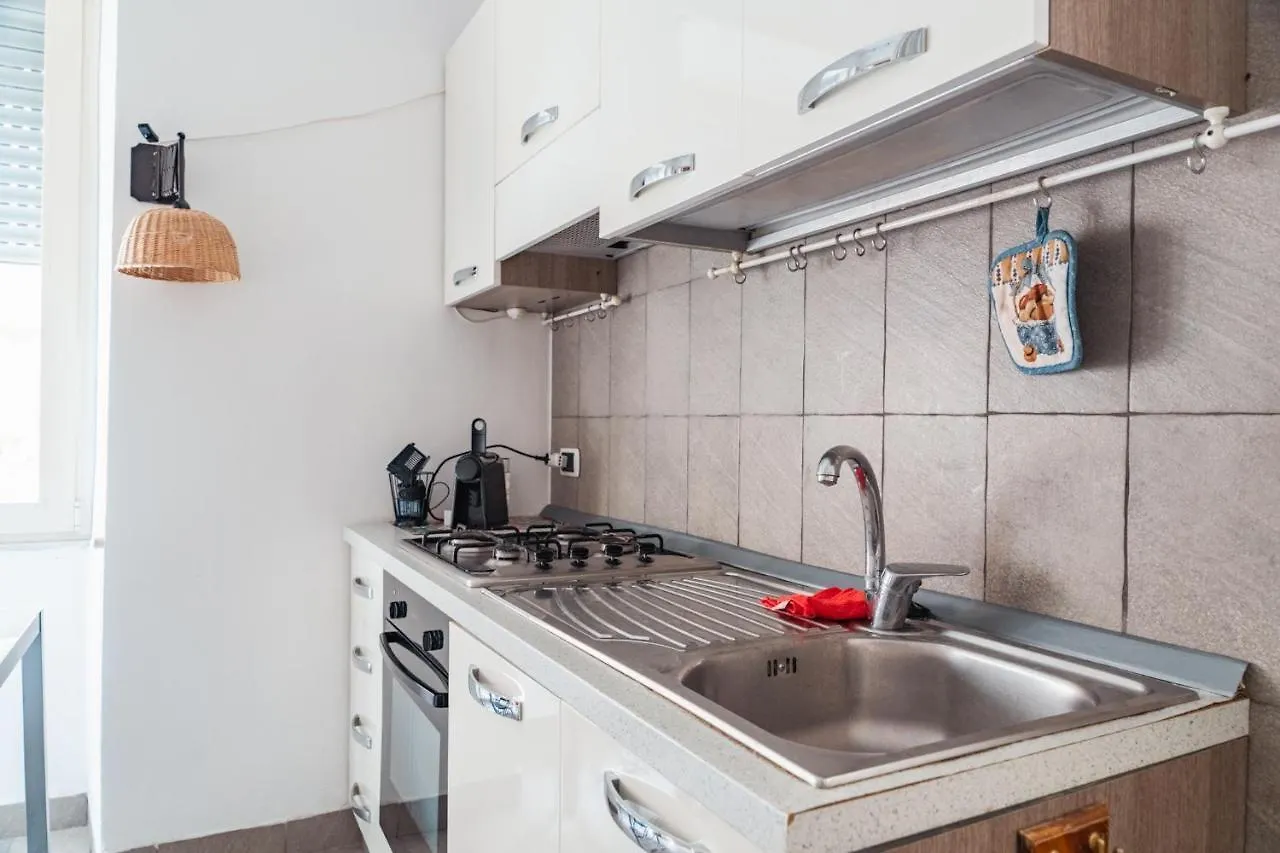 Appartamento In Pieno Centro Storico Con Terrazzo “O'Vicariello” Naples 0*,
